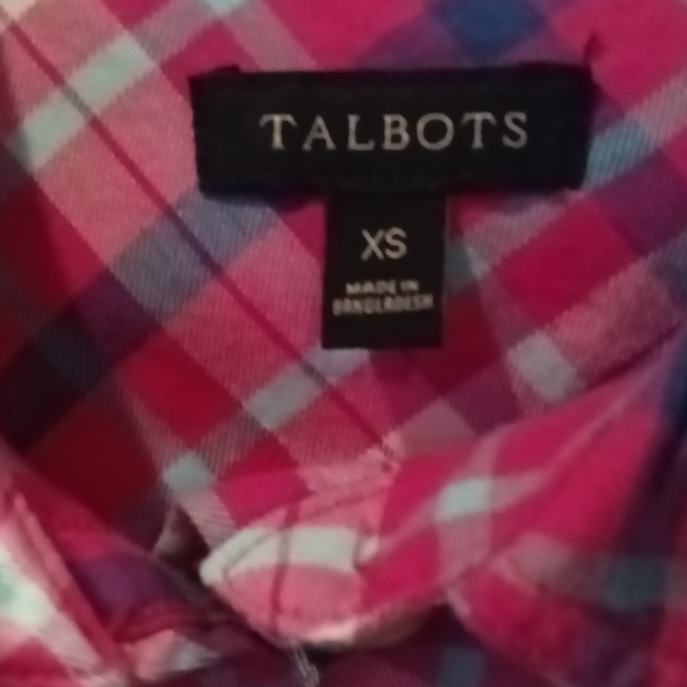 FINAL PRICE TALBOTS pink plaid long sleeve blouse with curved hem XS